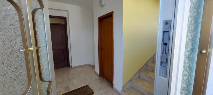 Image No.21-2 Bed Apartment for sale