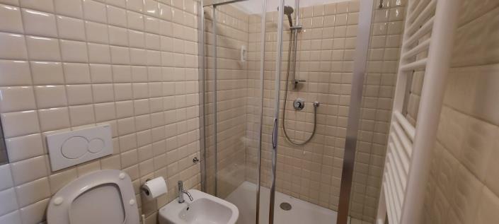 Image No.33-3 Bed Apartment for sale