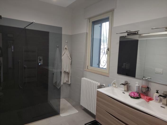 Image No.20-4 Bed Villa for sale