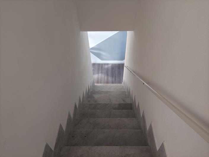 Image No.39-2 Bed Semi-Detached for sale