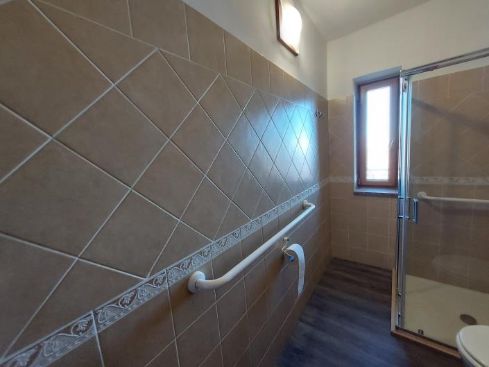 Image No.22-2 Bed Semi-Detached for sale