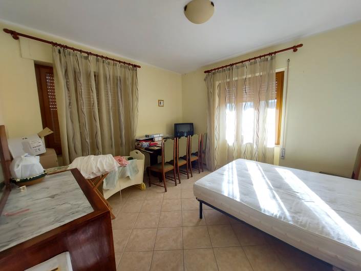 Image No.26-6 Bed Villa / Detached for sale