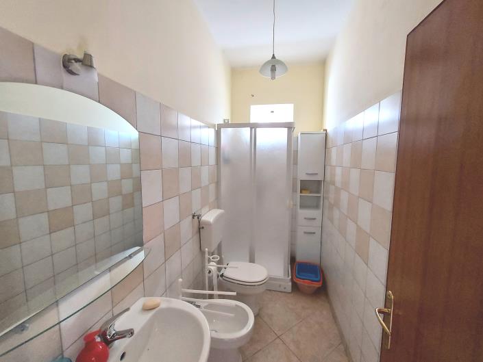 Image No.17-6 Bed Villa / Detached for sale