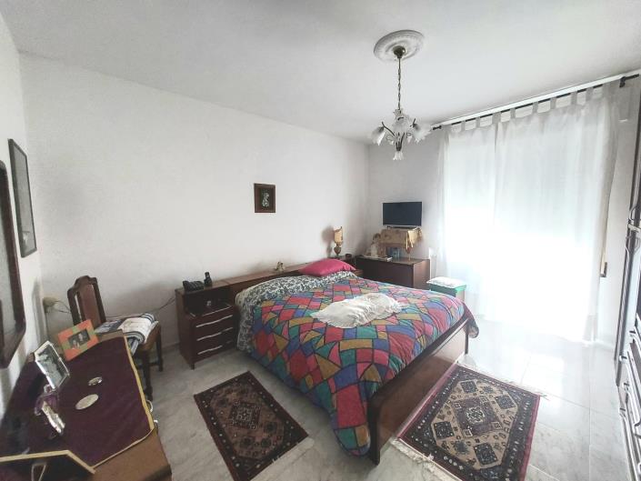 Image No.11-4 Bed Country House for sale