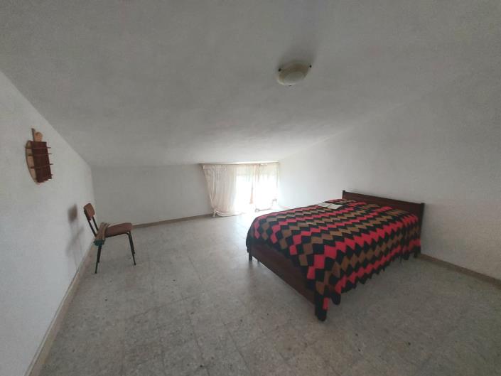 Image No.30-4 Bed Country House for sale