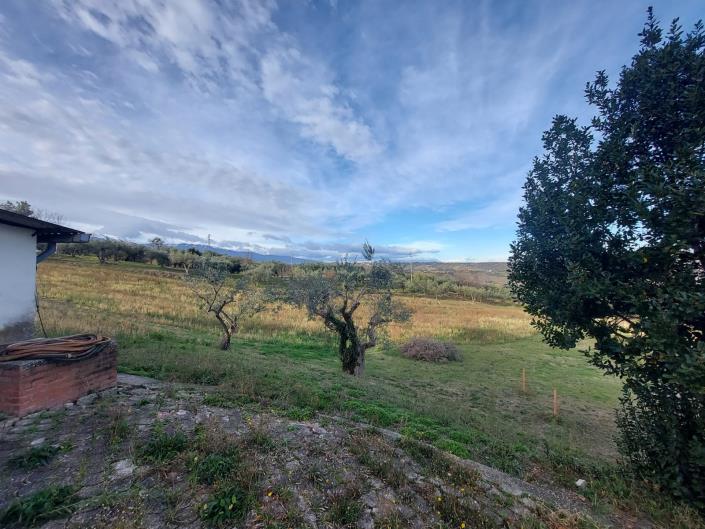 Image No.18-4 Bed Country House for sale