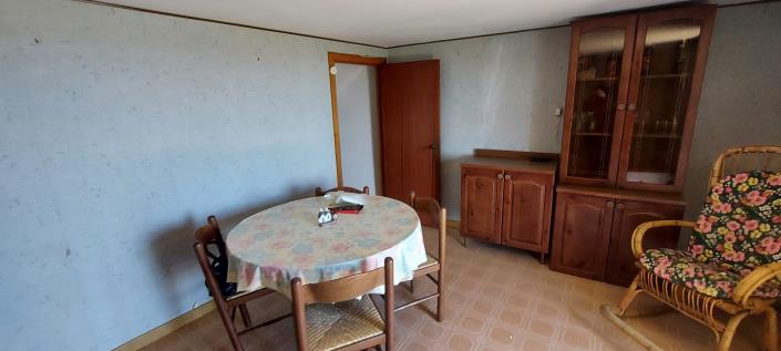 Image No.5-1 Bed Townhouse for sale