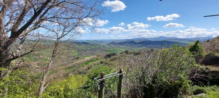 Image No.9-1 Bed Townhouse for sale