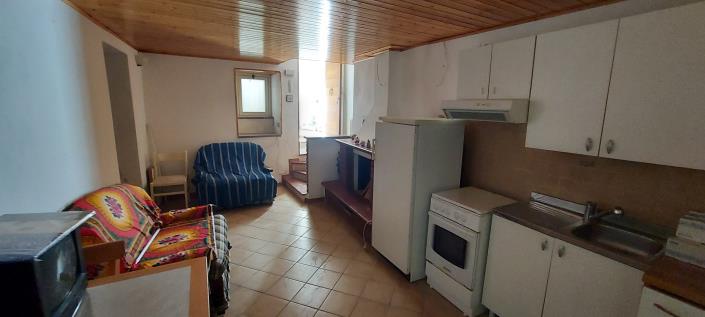 Image No.2-1 Bed Townhouse for sale