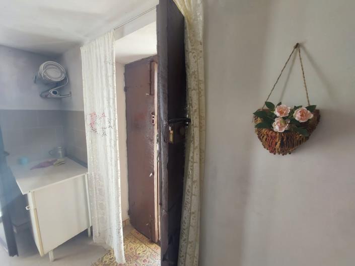 Image No.11-1 Bed Farmhouse for sale