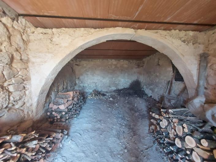 Image No.23-1 Bed Farmhouse for sale