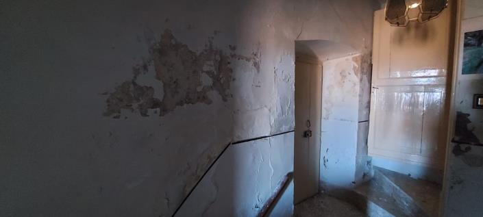 Image No.23-2 Bed Townhouse for sale