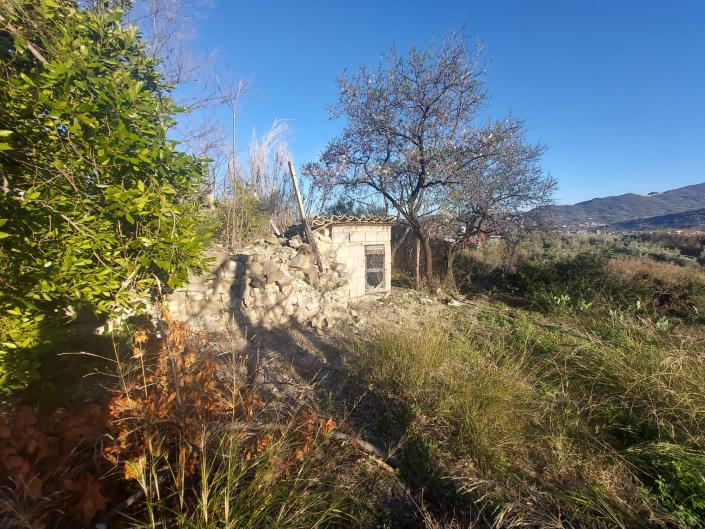 Image No.31-1 Bed Country House for sale