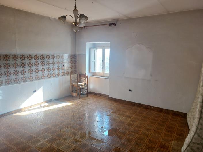 Image No.19-1 Bed Country House for sale