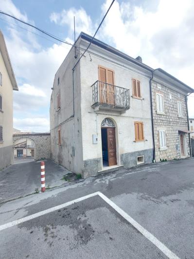 Image No.48-2 Bed Townhouse for sale