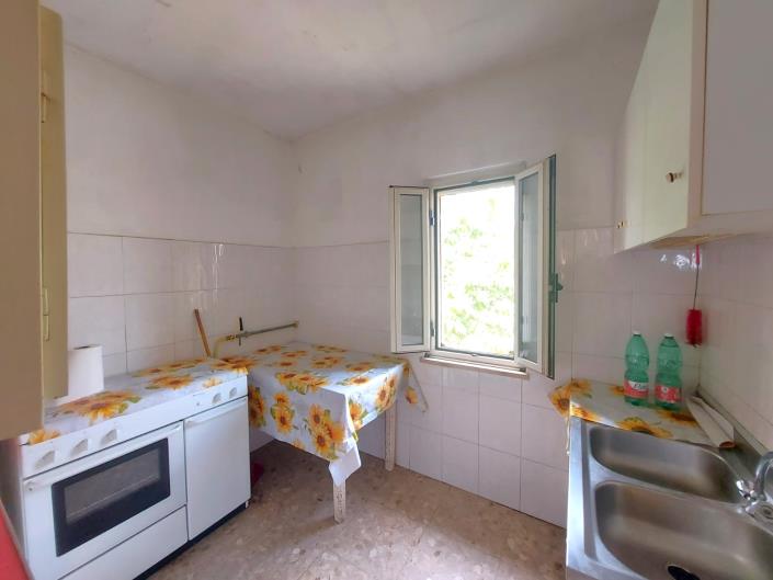 Image No.25-2 Bed Villa / Detached for sale