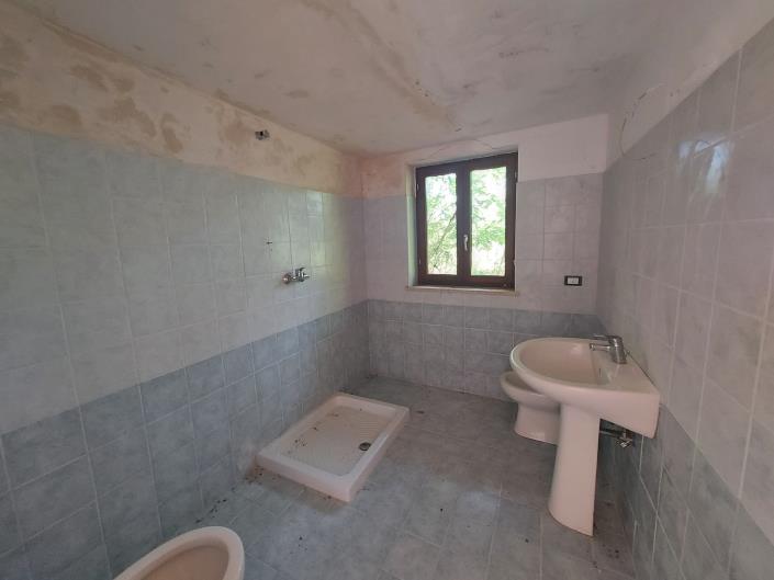 Image No.48-2 Bed Apartment for sale