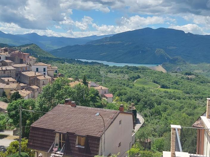 Image No.3-2 Bed Townhouse for sale