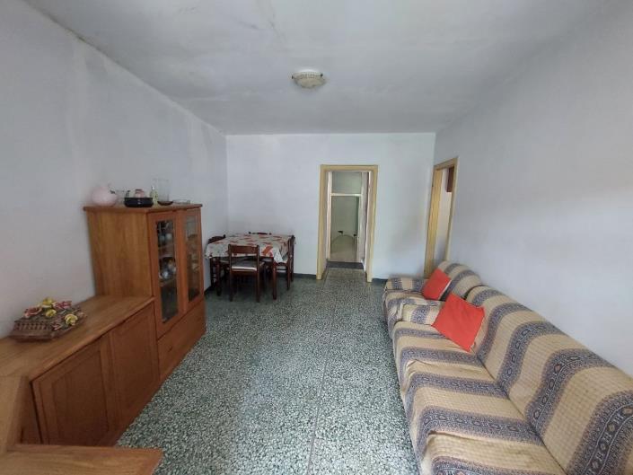 Image No.14-2 Bed Townhouse for sale