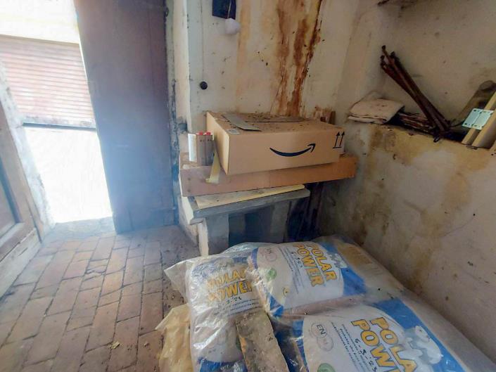 Image No.44-2 Bed Townhouse for sale