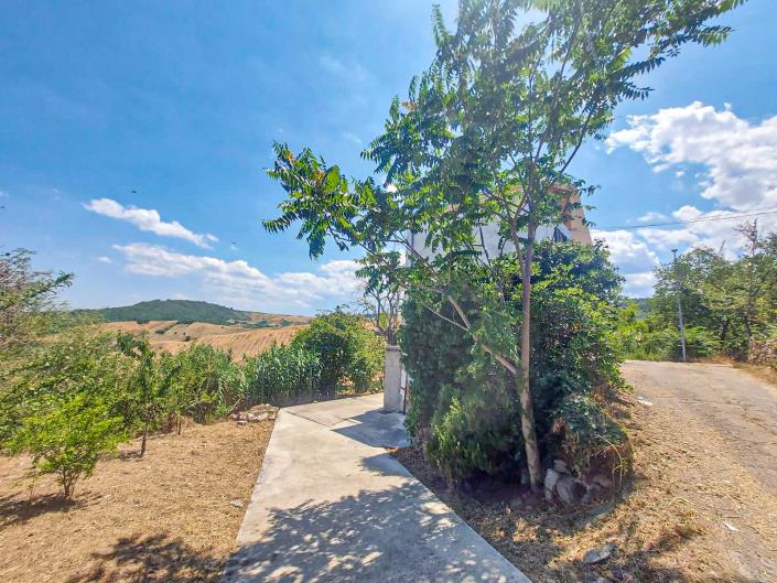 Image No.7-3 Bed House for sale