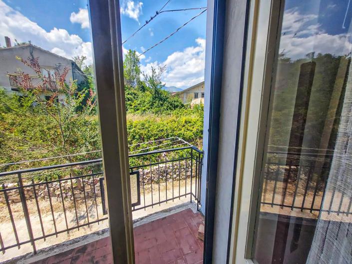 Image No.22-3 Bed House for sale