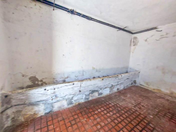 Image No.49-3 Bed House for sale