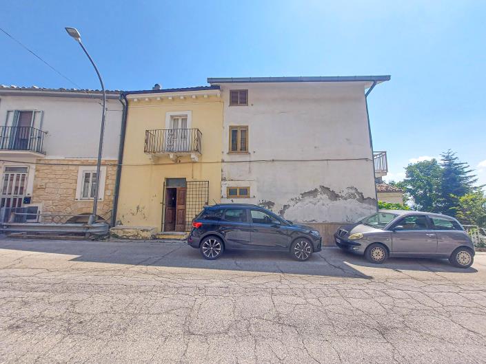 Image No.3-2 Bed Townhouse for sale