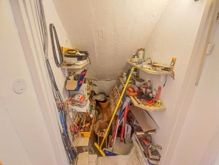 Image No.14-2 Bed Townhouse for sale