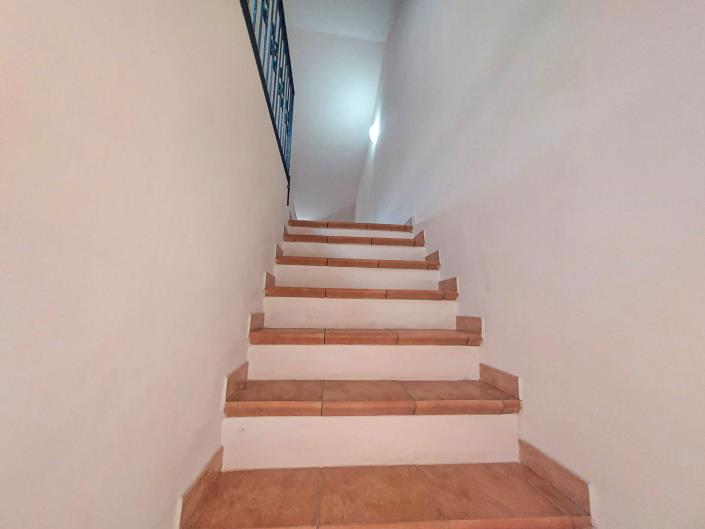 Image No.41-2 Bed Townhouse for sale