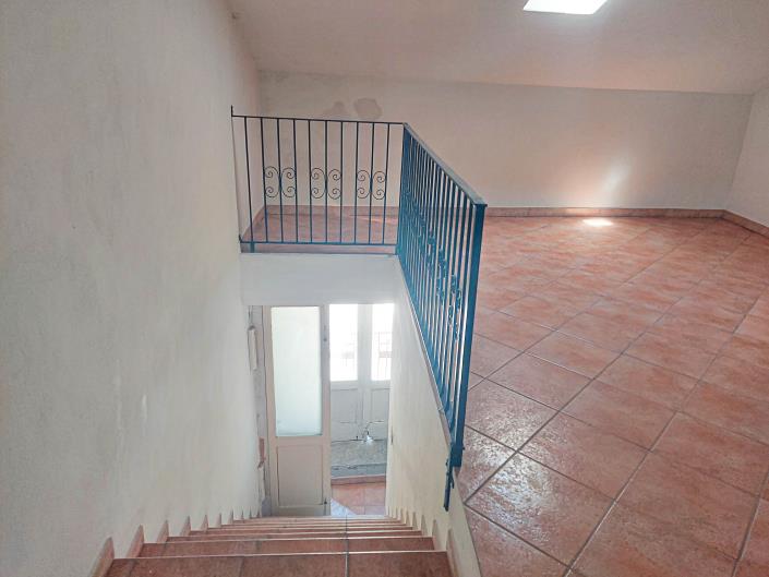 Image No.43-2 Bed Townhouse for sale