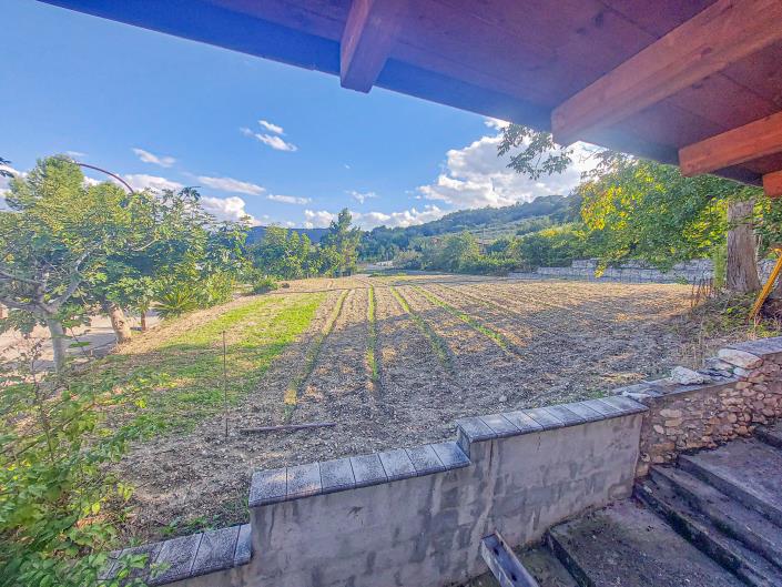 Image No.28-2 Bed Semi-Detached for sale