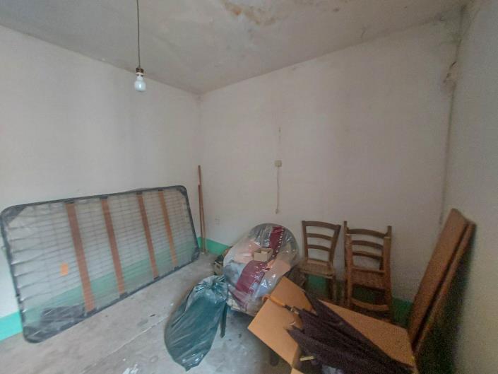 Image No.25-2 Bed Townhouse for sale