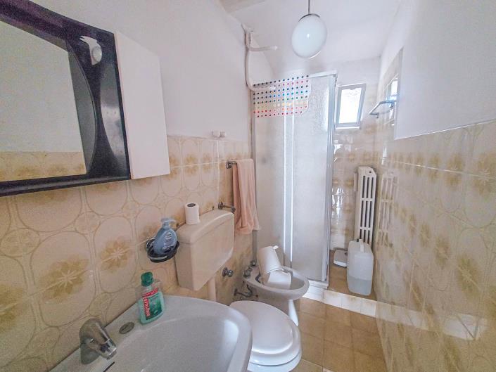 Image No.23-2 Bed Townhouse for sale