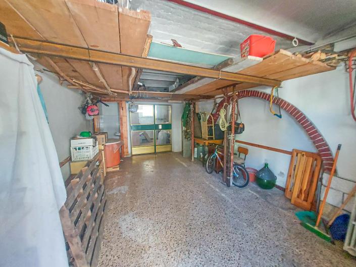 Image No.34-2 Bed Townhouse for sale