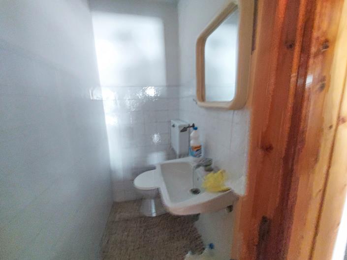 Image No.35-2 Bed Townhouse for sale