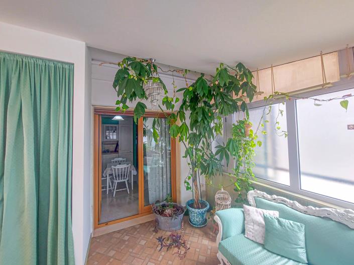 Image No.21-3 Bed Apartment for sale