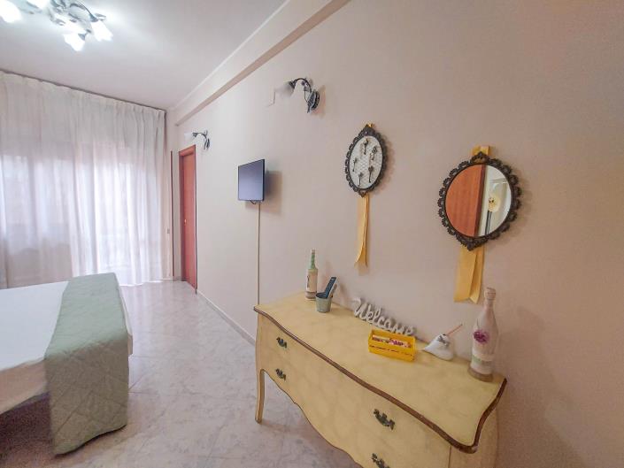 Image No.25-3 Bed Apartment for sale