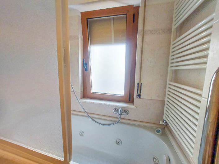 Image No.39-3 Bed Apartment for sale