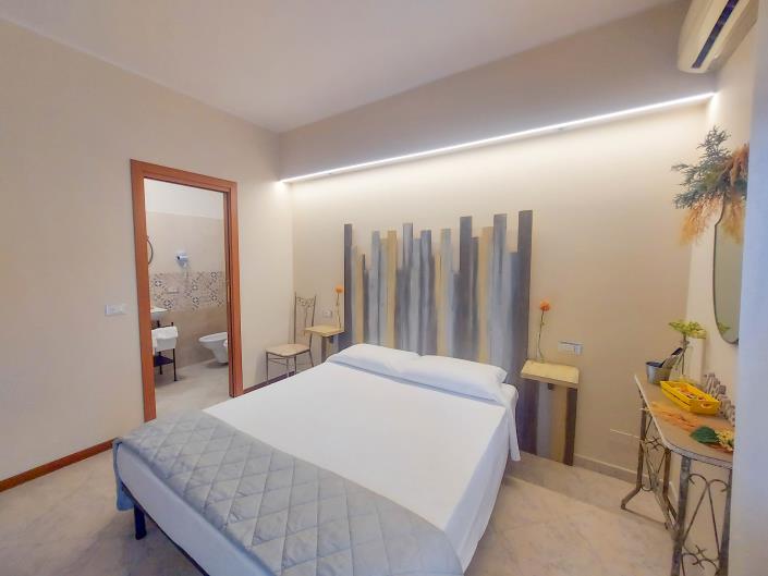 Image No.1-3 Bed Apartment for sale
