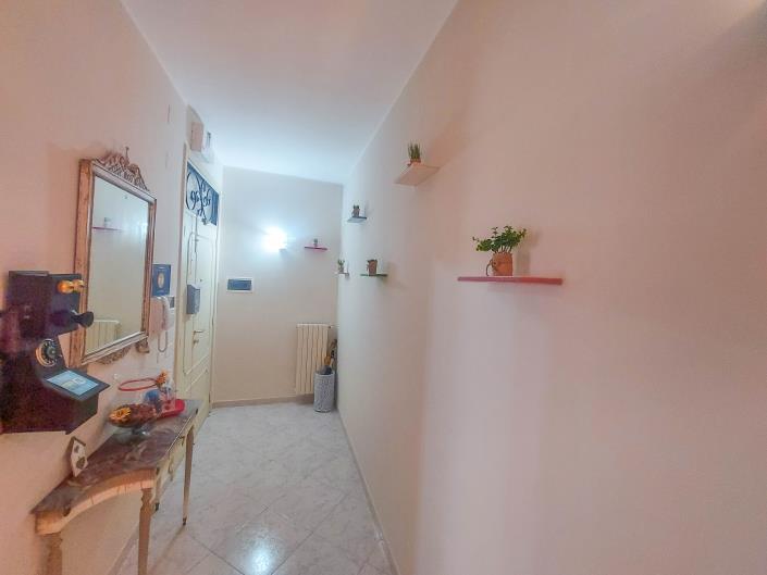 Image No.50-3 Bed Apartment for sale