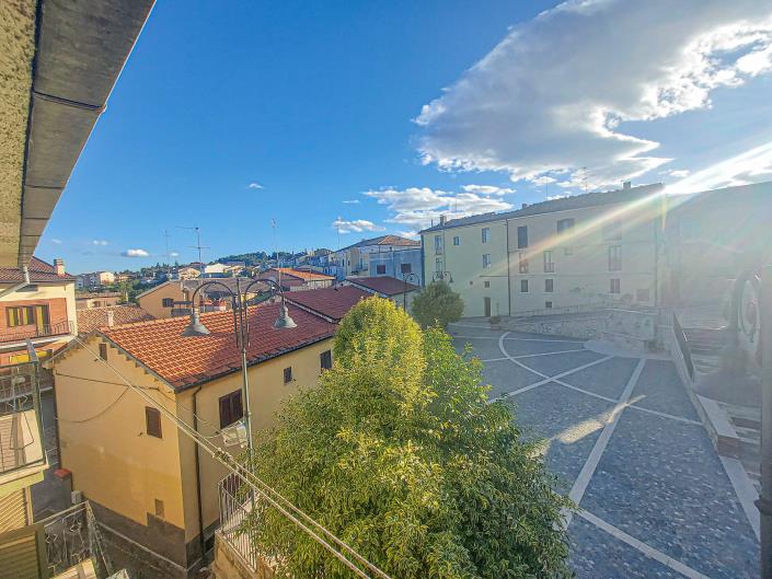 Image No.40-4 Bed Townhouse for sale