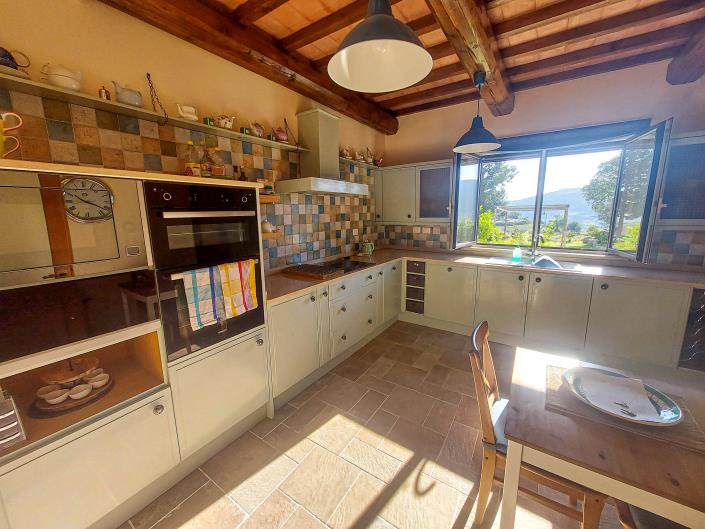 Image No.5-5 Bed Villa / Detached for sale