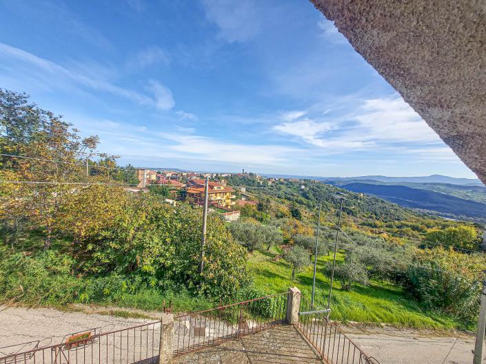 Image No.32-3 Bed Country House for sale