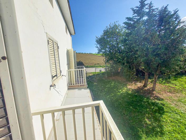 Image No.38-2 Bed Country Property for sale