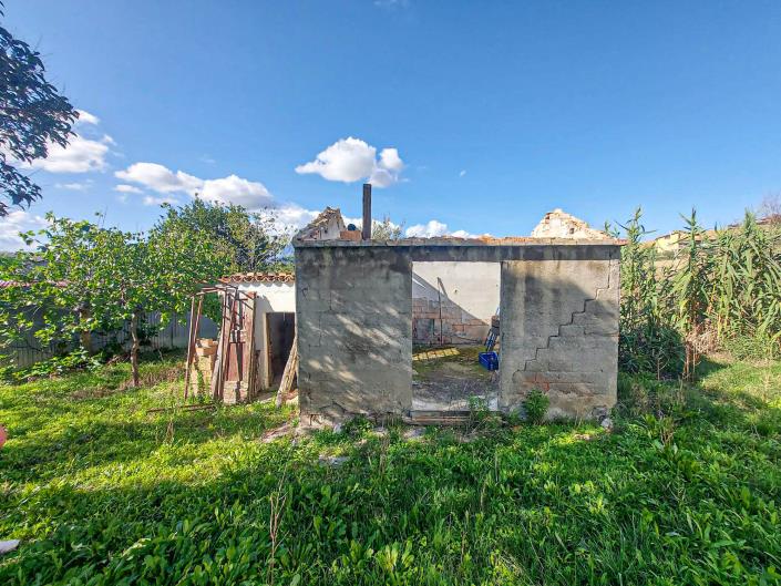 Image No.51-2 Bed Country Property for sale