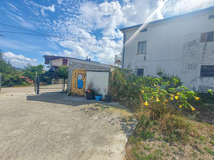 Image No.54-3 Bed House for sale