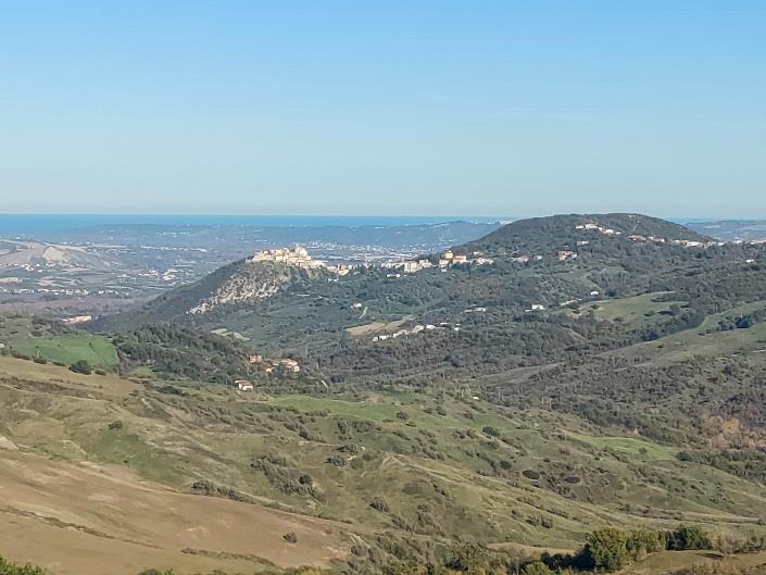 Image No.48-2 Bed Semi-Detached for sale