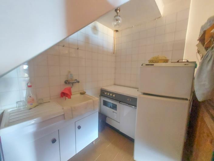 Image No.13-2 Bed Townhouse for sale