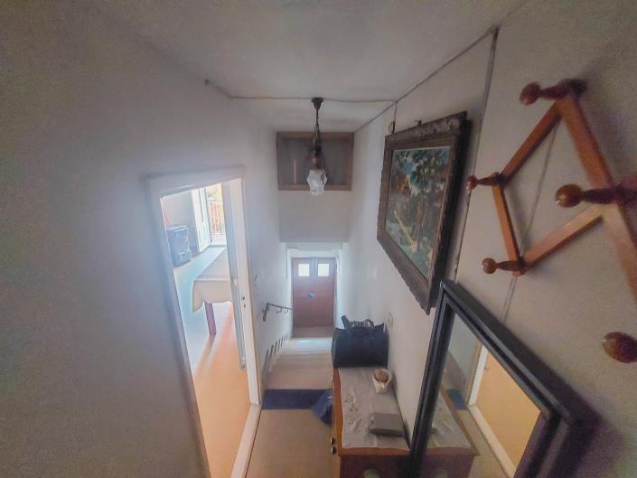 Image No.27-2 Bed Townhouse for sale